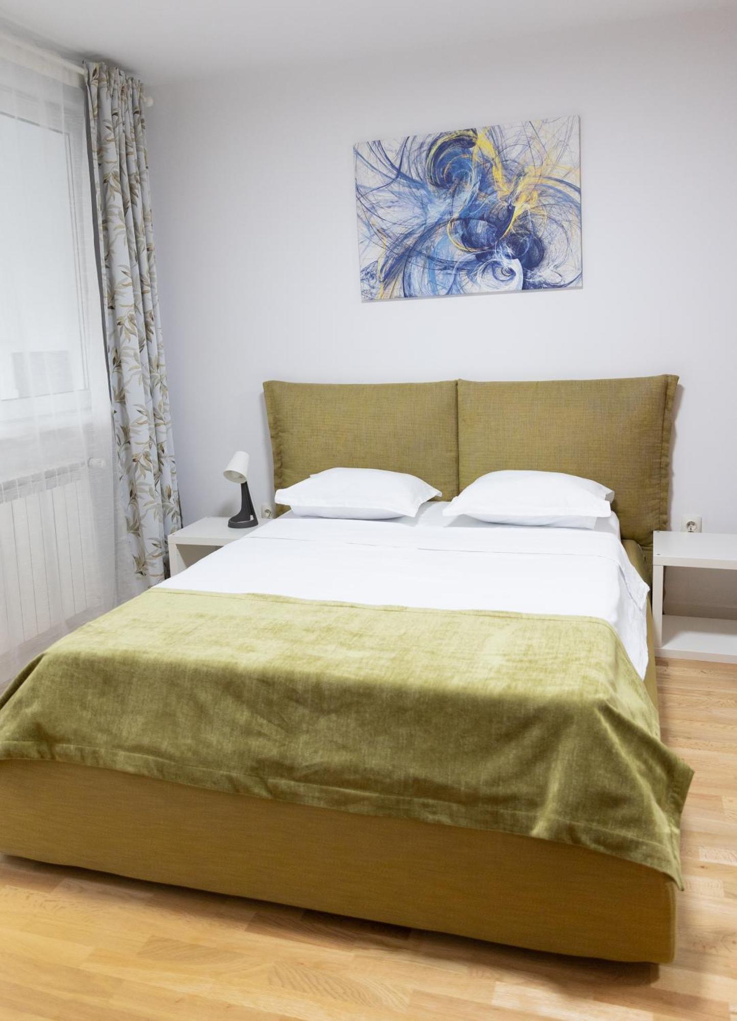 בוקרשט Old Town Central Oasis - Secured Parking Nearby - Self Check In - Metro Station At 1Min מראה חיצוני תמונה